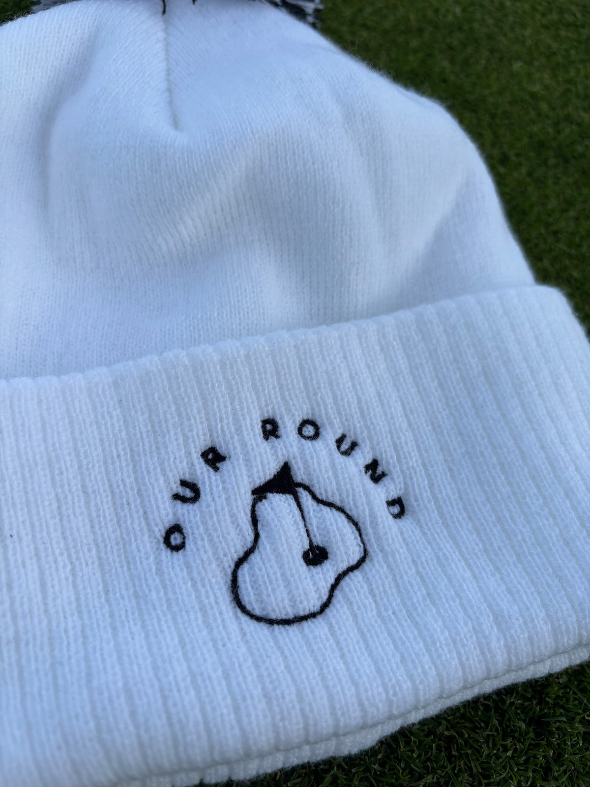 Classic Pom-Pom Beanie